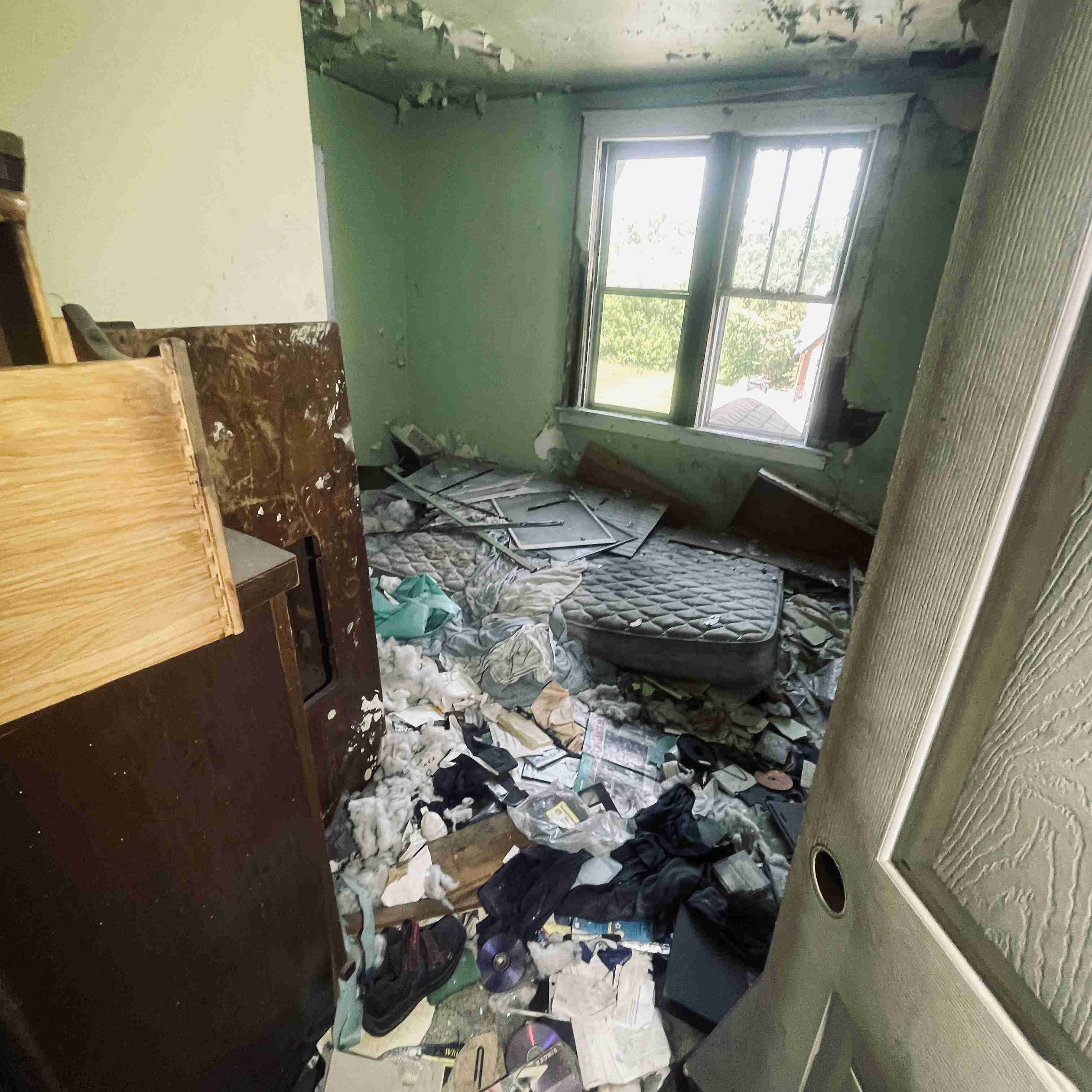 2537 Fullerton (54).jpg